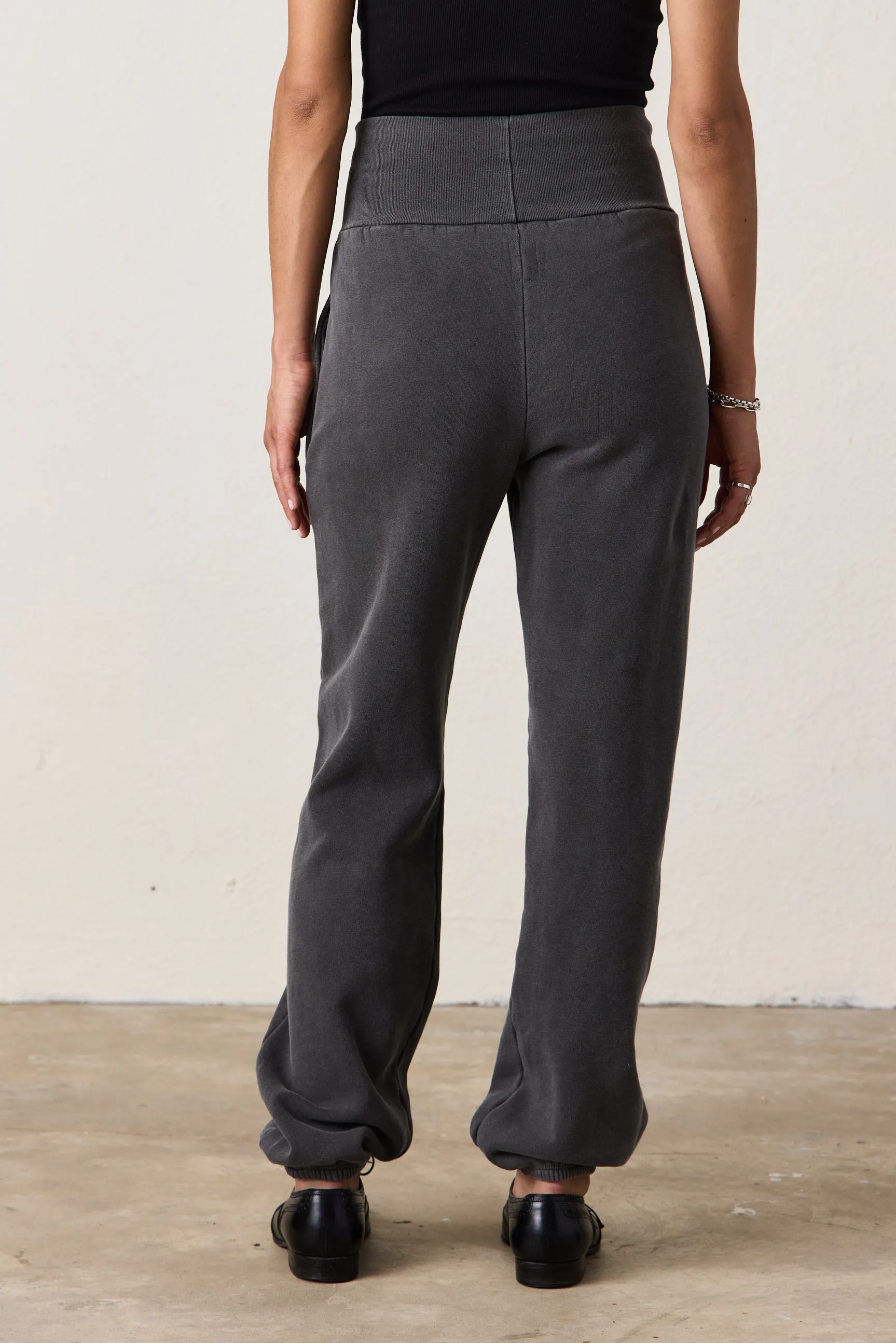 BLAKES RIB WAISTED SWEATPANT / FADED BLACK