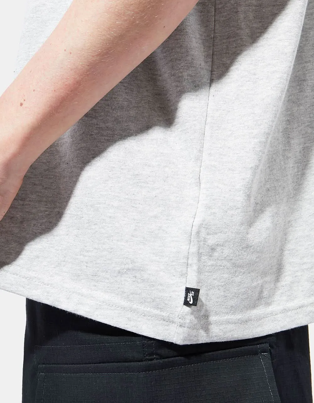 Nike SB Globe Guy T-Shirt - Grey Heather