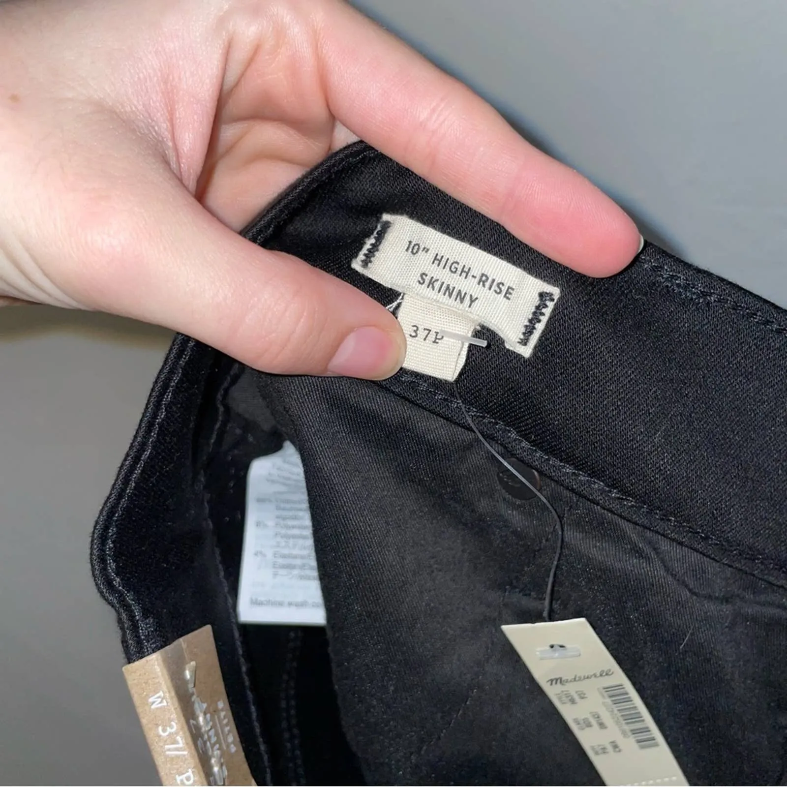 NWT Madewell Curvy Petite 10” High Rise Black Carbondale Skinny Jeans (37 Petite)