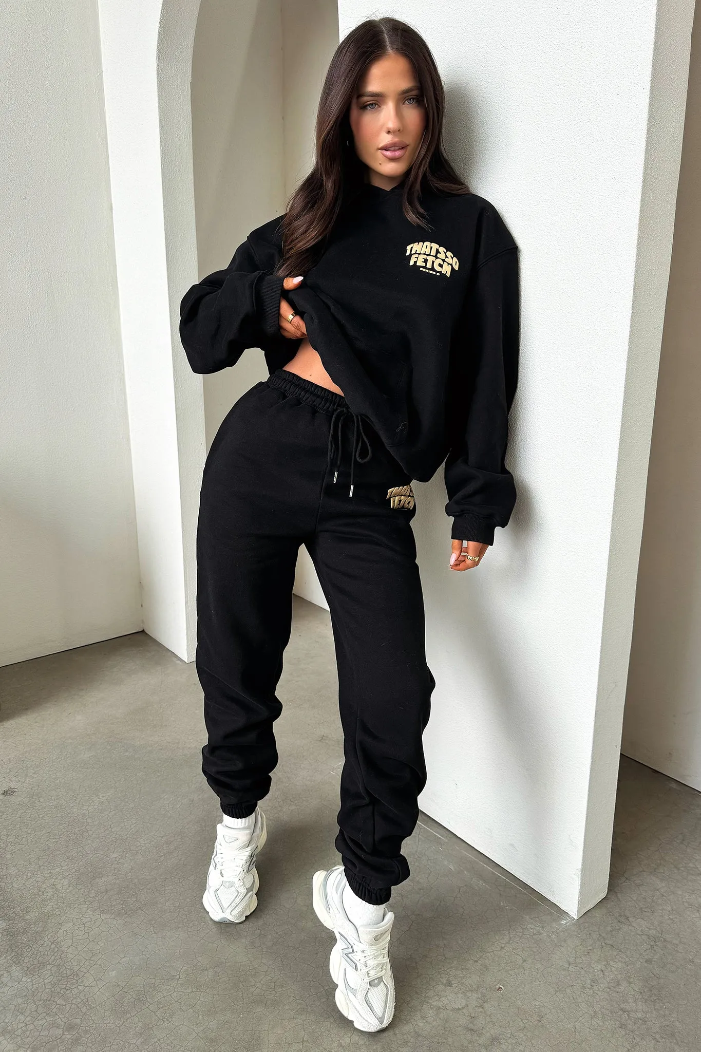 Series 5 Sweatpants - Black/Gold