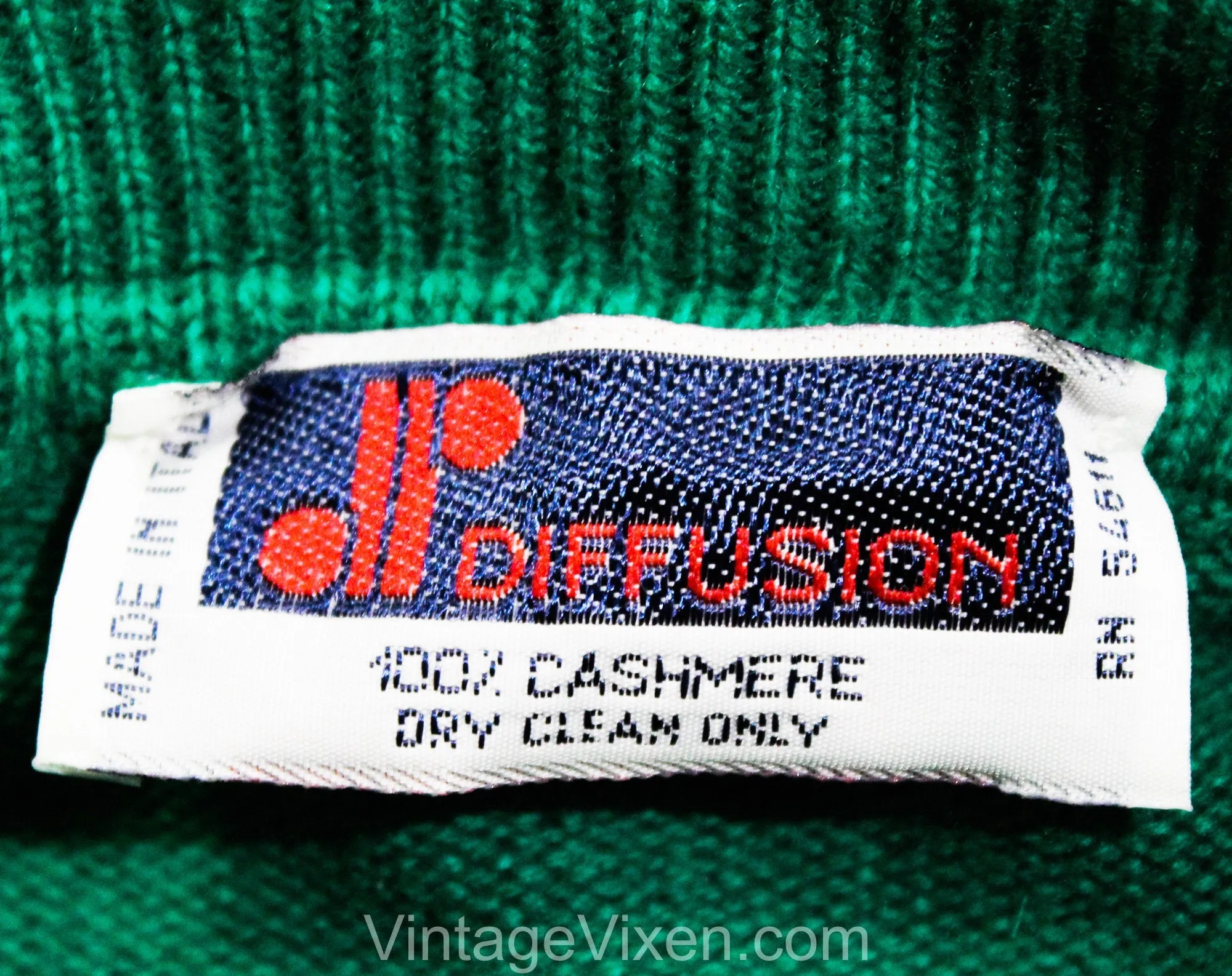 Size 10 Jade Green Cashmere Sweater - Luxurious Plush Knit Turtleneck Pullover from Italy - Spearmint Long Sleeve 80s Winter Top - Bust 33