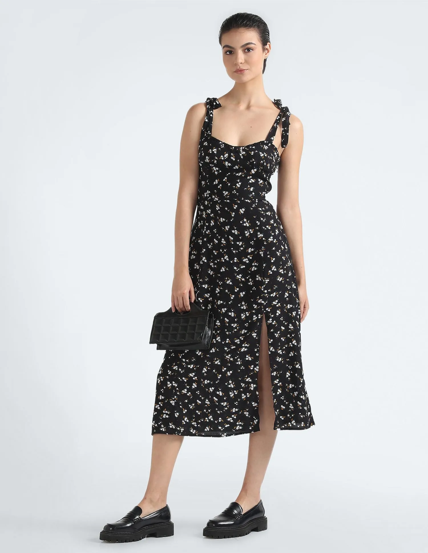 Tommy Hilfiger Black Viscose Women's Shoulder Straps Floral Shoulder Straps Midi Dress (M)